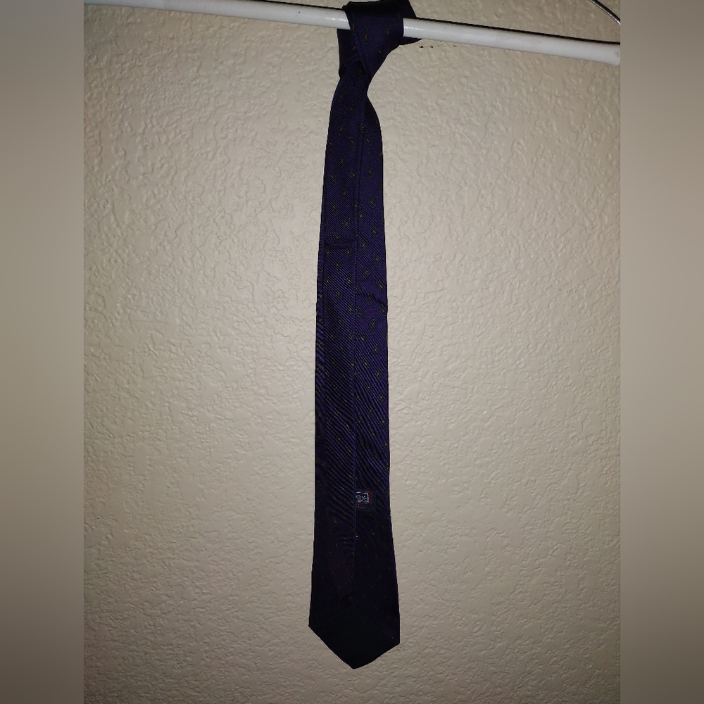 Necktie - Picture 3 of 5